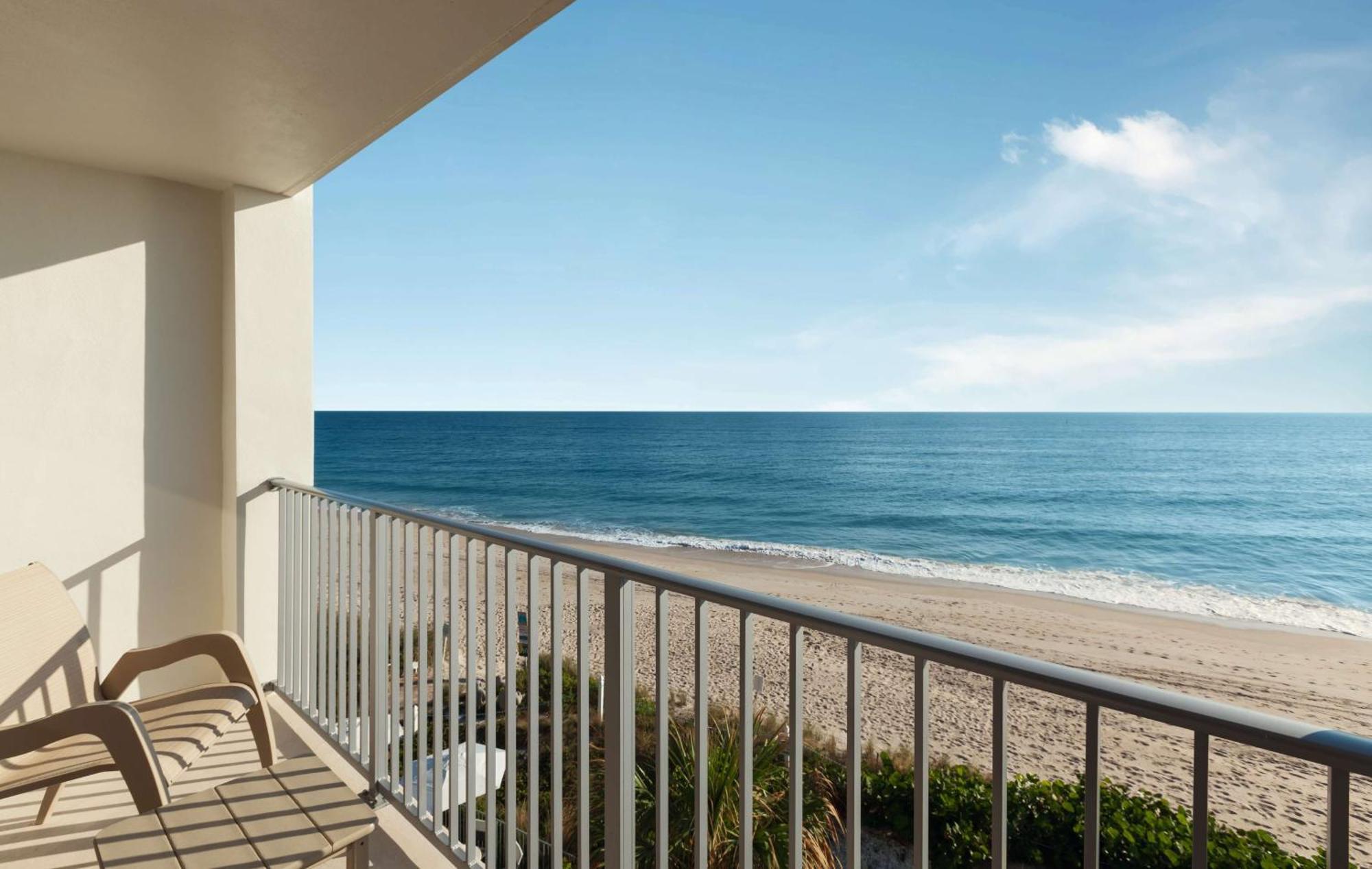 Costa D'Este Beach Resort & Spa Vero Beach Extérieur photo